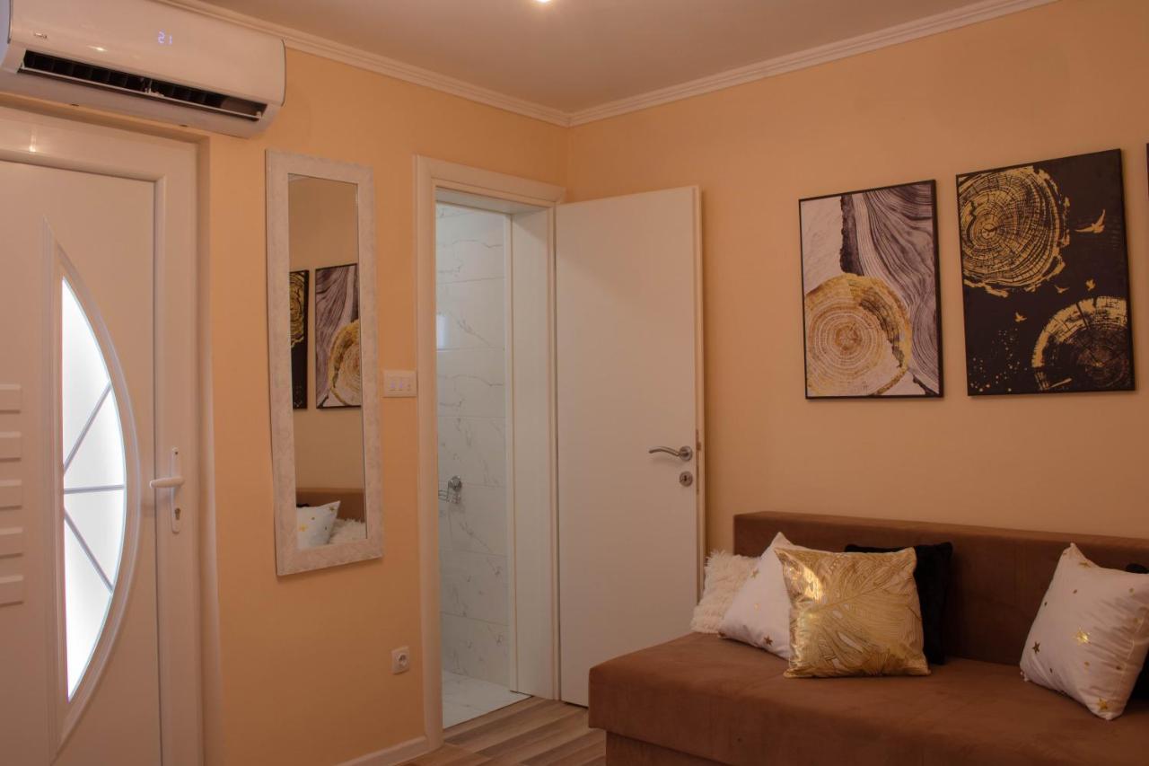 Luxury Studio Apartment Мостар Экстерьер фото